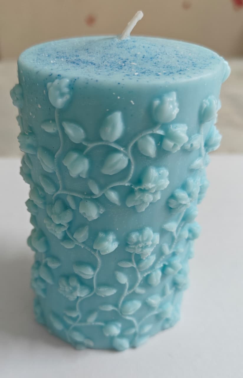 Candle - Blue bubblegum Rose Cylinder