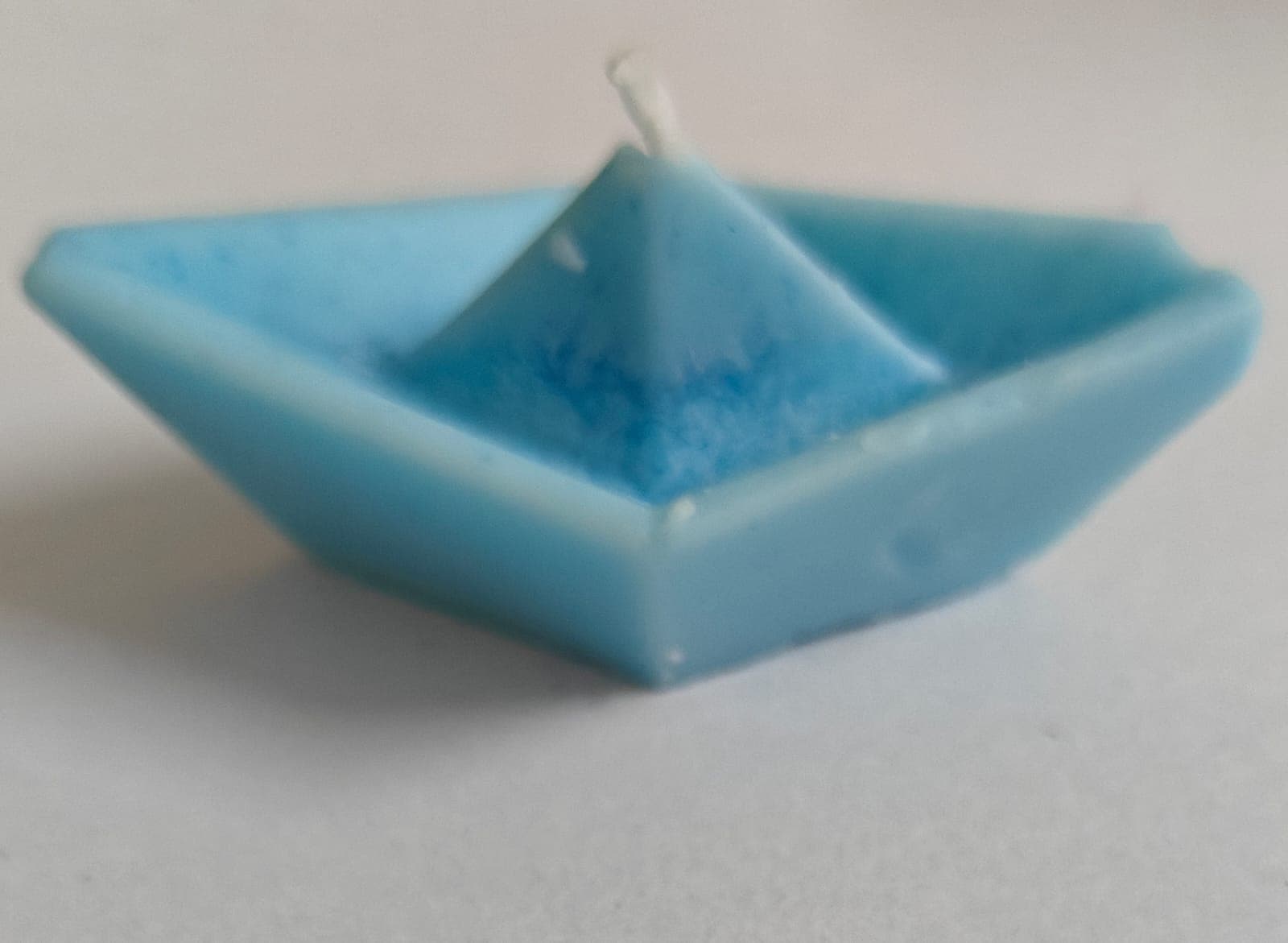 Candle - Blue bubblegum Boat
