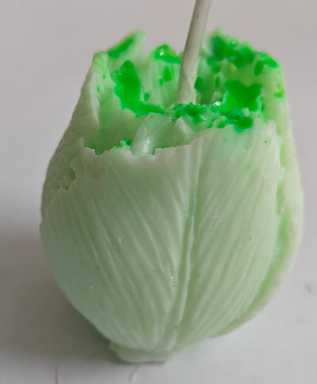 Candle - Green kesar saffron Tulip
