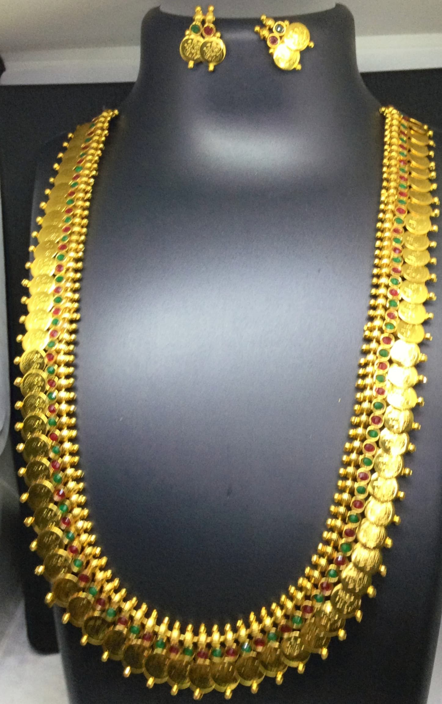Long necklace set — gold layered chain