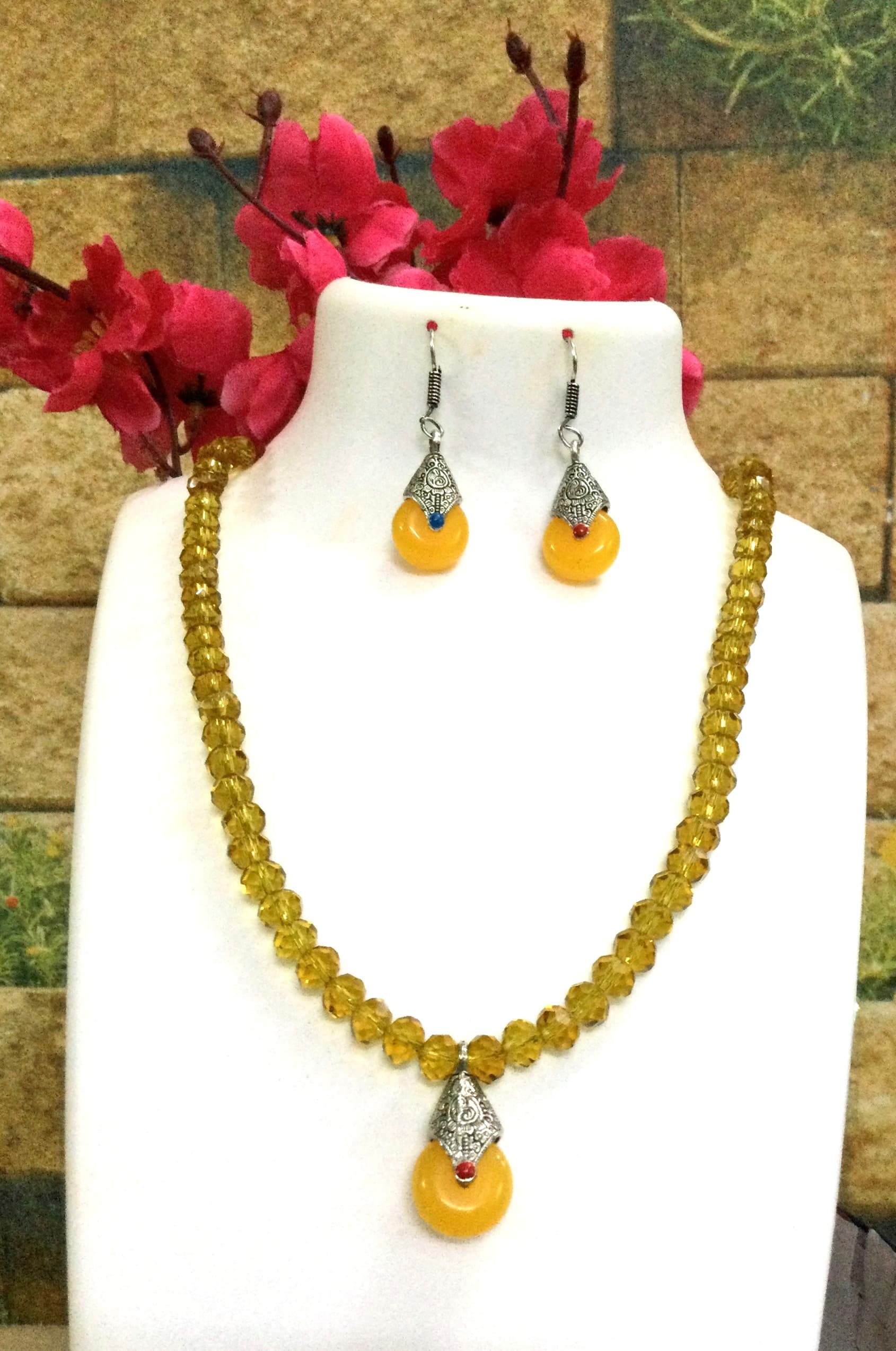 Necklace and earring set — mustard with an amber drop