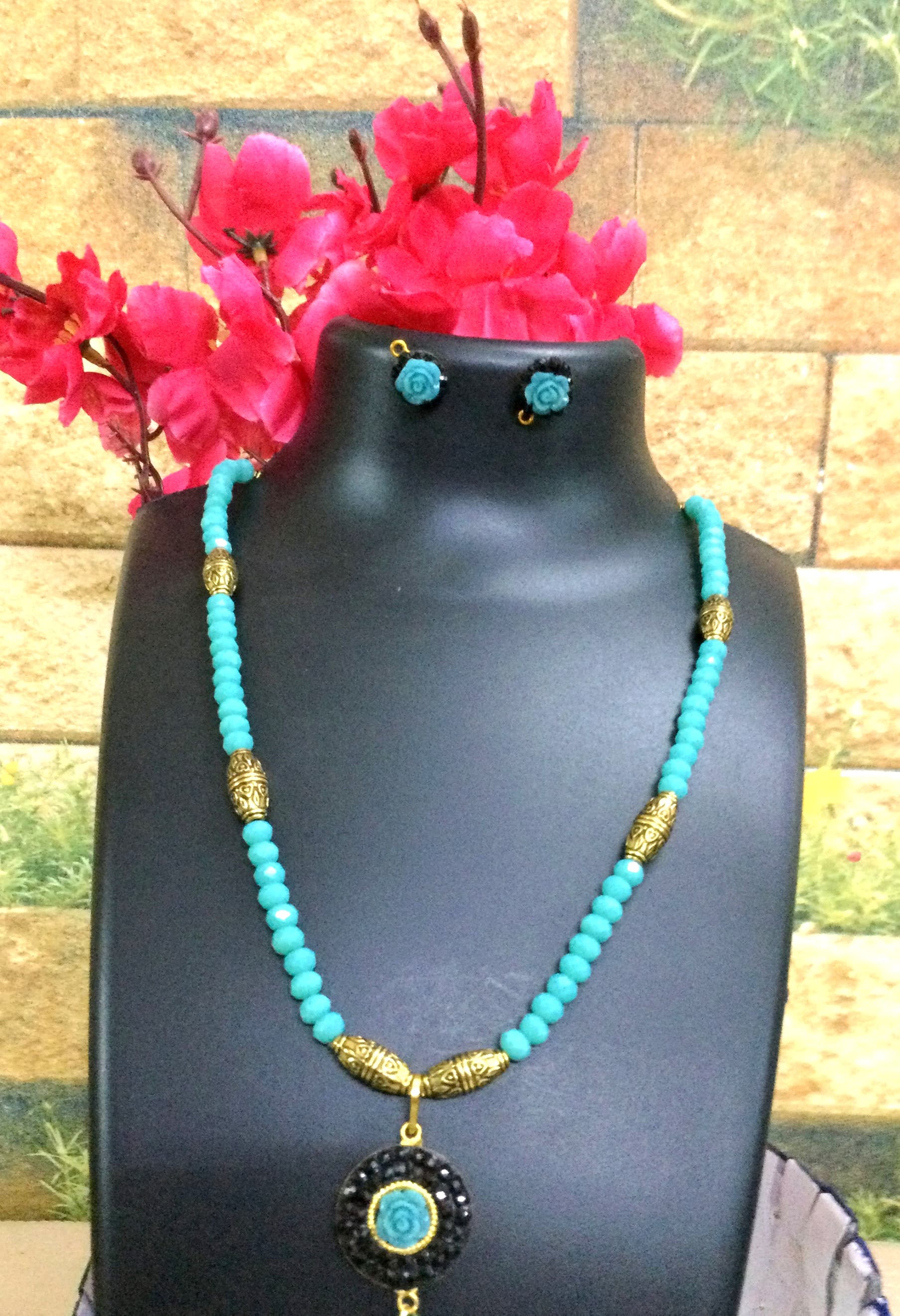 Necklace and earring set — turquoise and gold with a turquoise stone