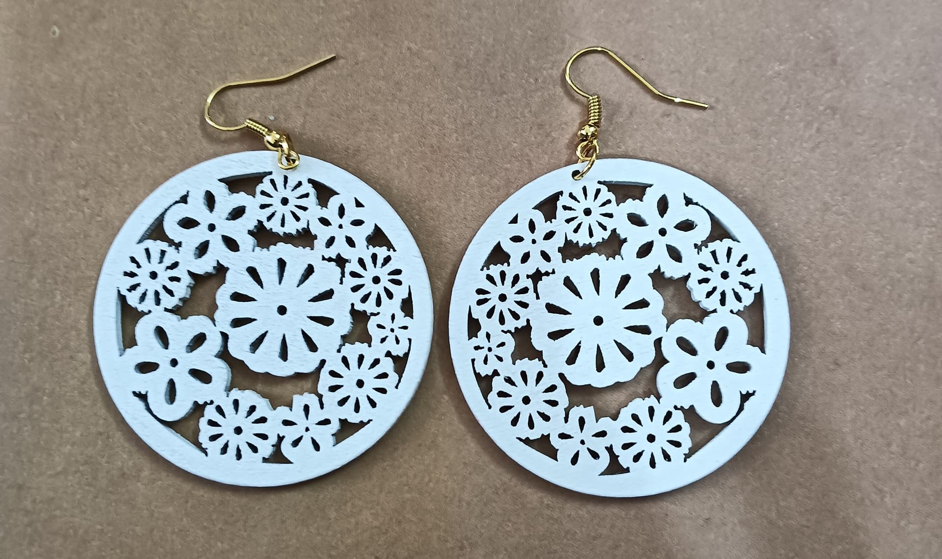 Handmade earrings — white quilled paper rounds