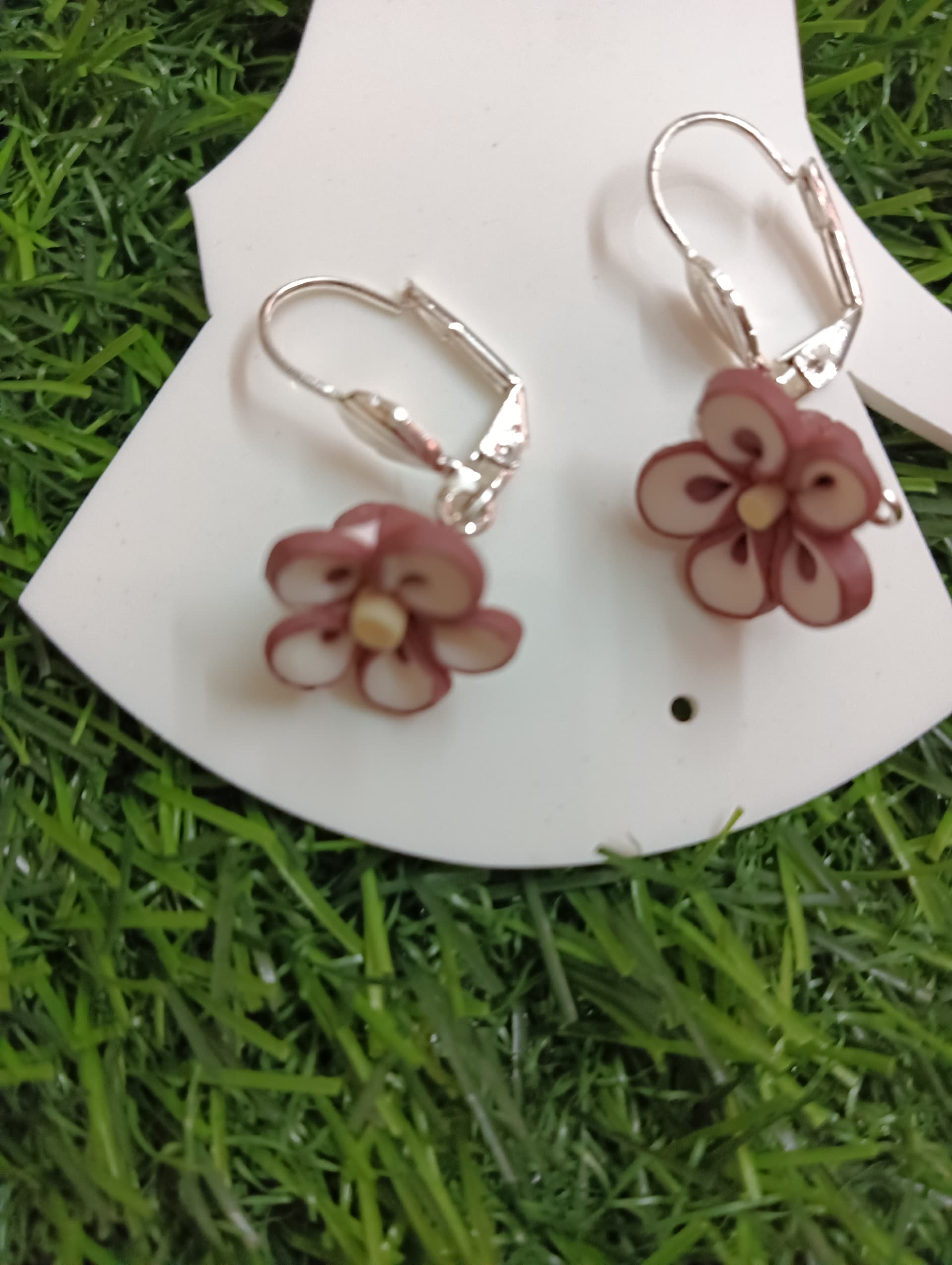 Handmade earrings — dusty pink flower clusters