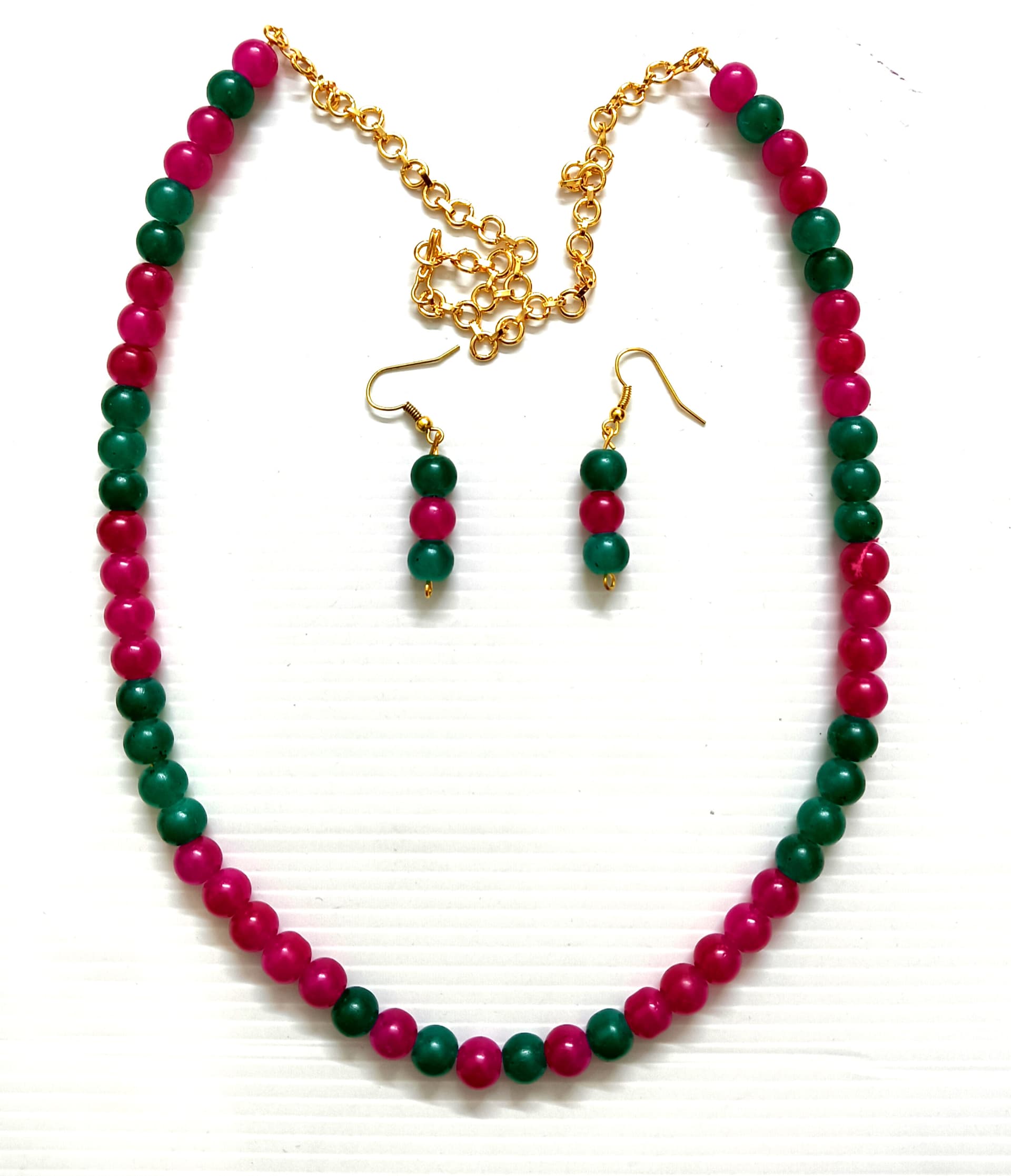 Necklace and earring set — magenta and green