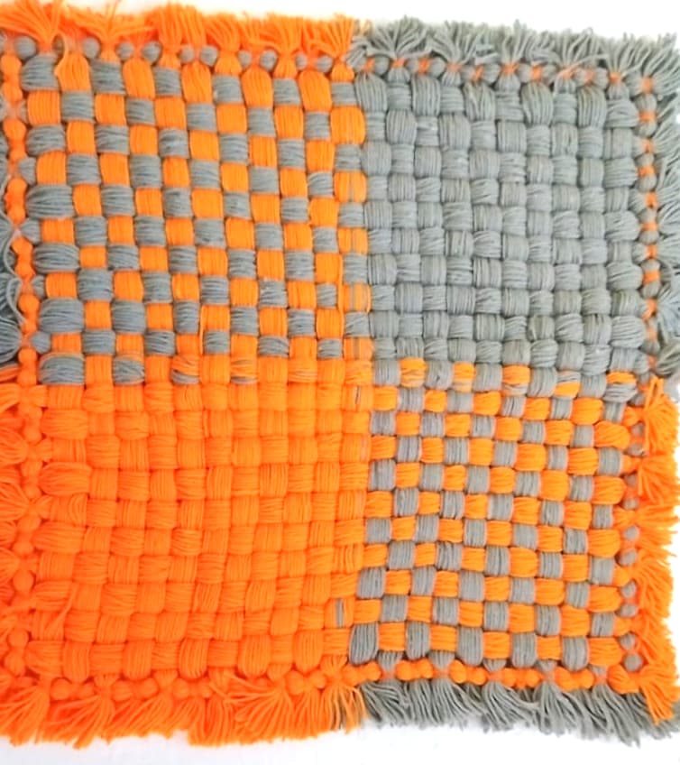Handwoven mat · MT1021