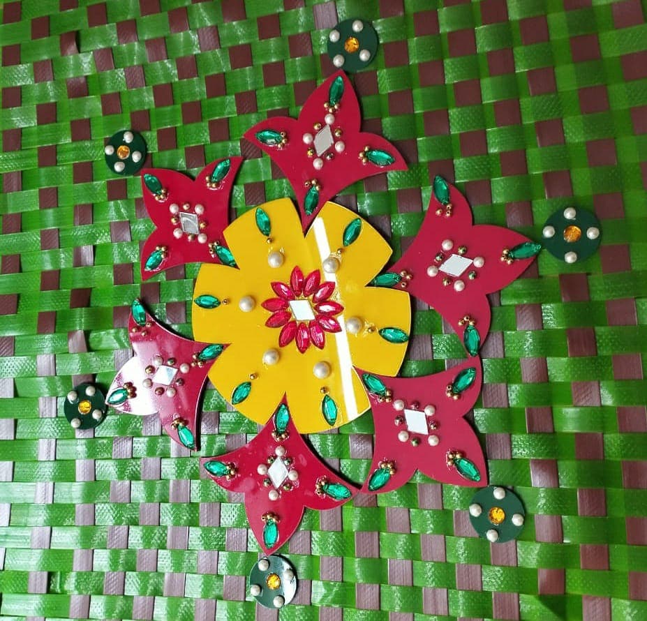 Rangoli · RG00008